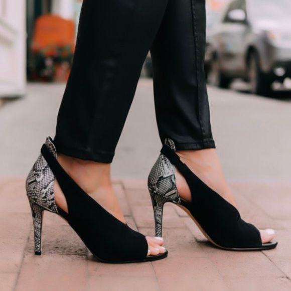 White House Black Market Shoes - WHBM Grace Suede & Snakeskin Black with White High Heel Peep Toe Pump Size 7.5